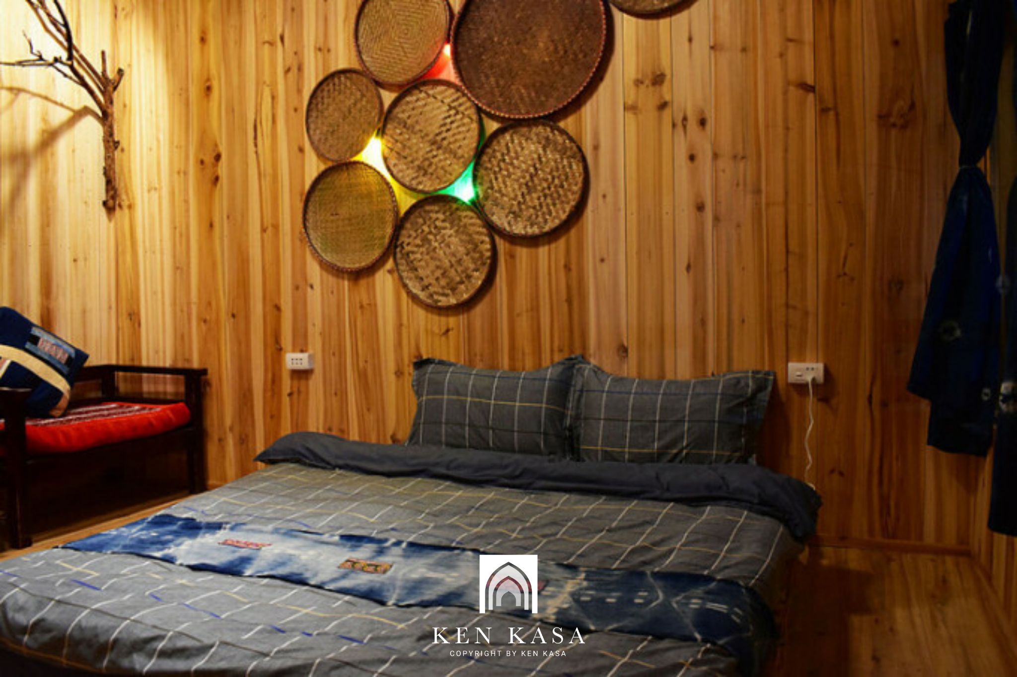 mẫu thiết kế phòng homestay nhỏ dân tộc